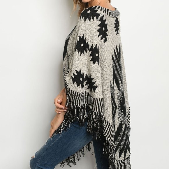 LAST 1! BLACK & GREY FRINGE PONCHO KNIT SWEATER - Picture 3 of 7